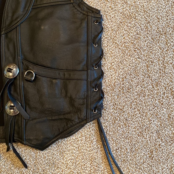 Harley Davidson Vest - Picture 4 of 16